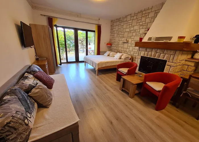 Apartments Ana